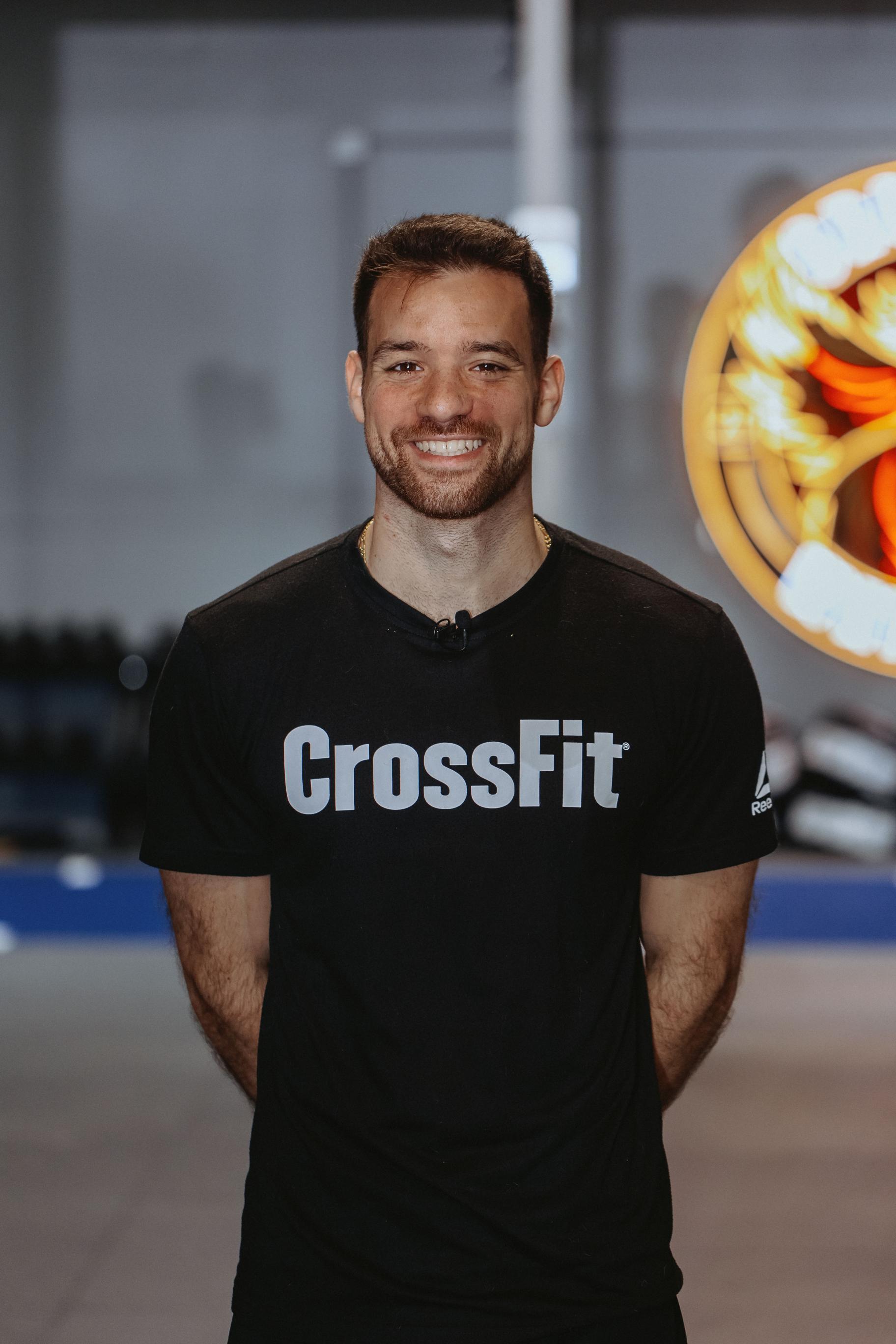 Coach Wael - Owner et entraîneur de CrossFit Waterloo - Spécialiste en gymnastique et mouvements fonctionnels